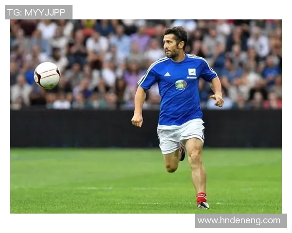 十五号足球后卫球星介绍及其在全球足坛的影响力分析