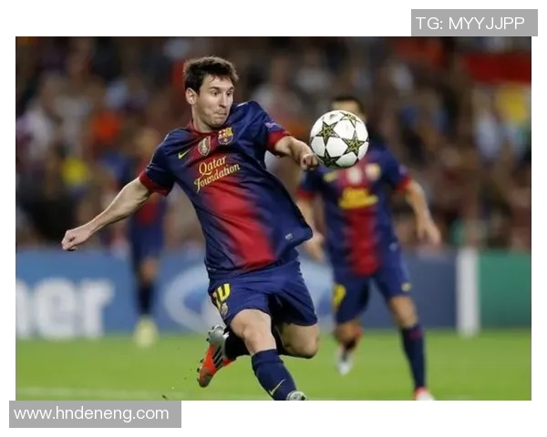 足球九大球星排行榜揭晓谁是足坛巅峰之王？排名及传奇数据大揭秘