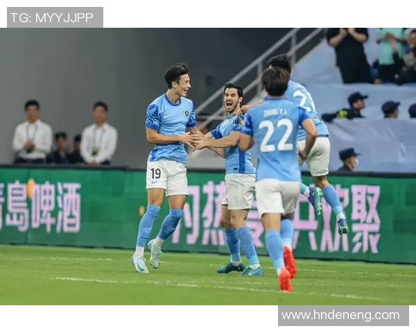 足球场上的旋律与英雄之歌专属球星的荣耀时刻